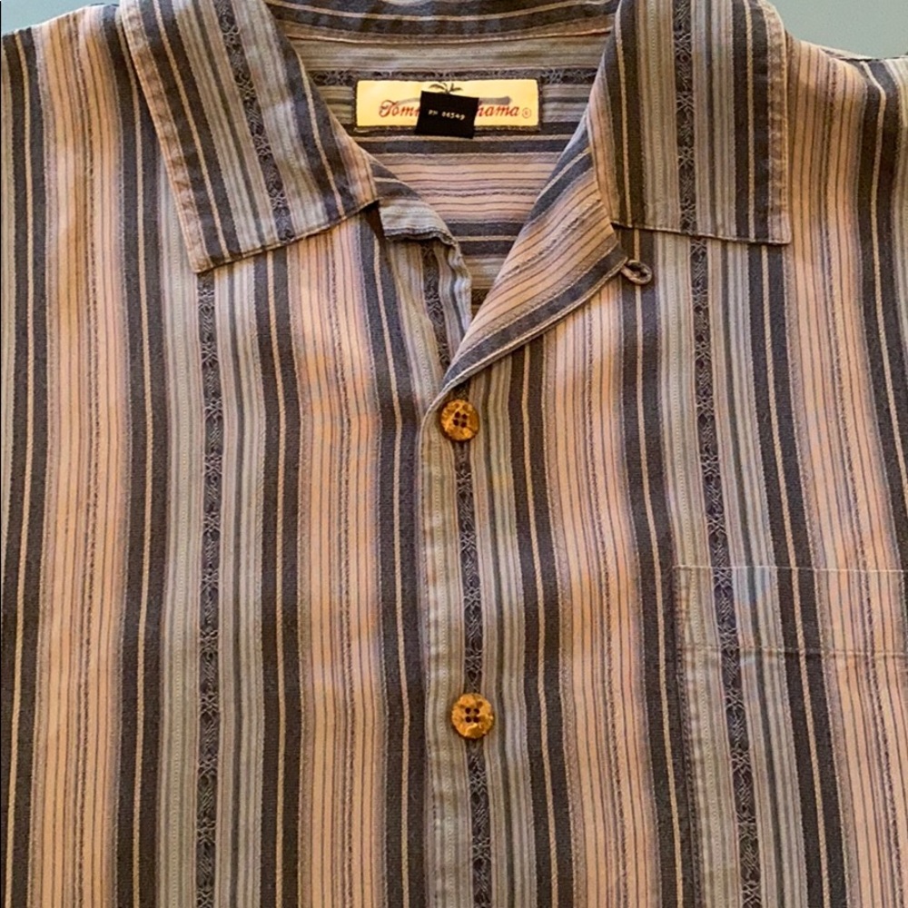 Me s shirt